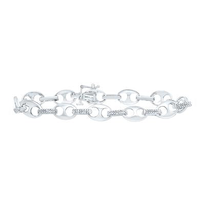 Sparkling diamond accents highlight the center of this sleek, white gold mariner link bracelet.